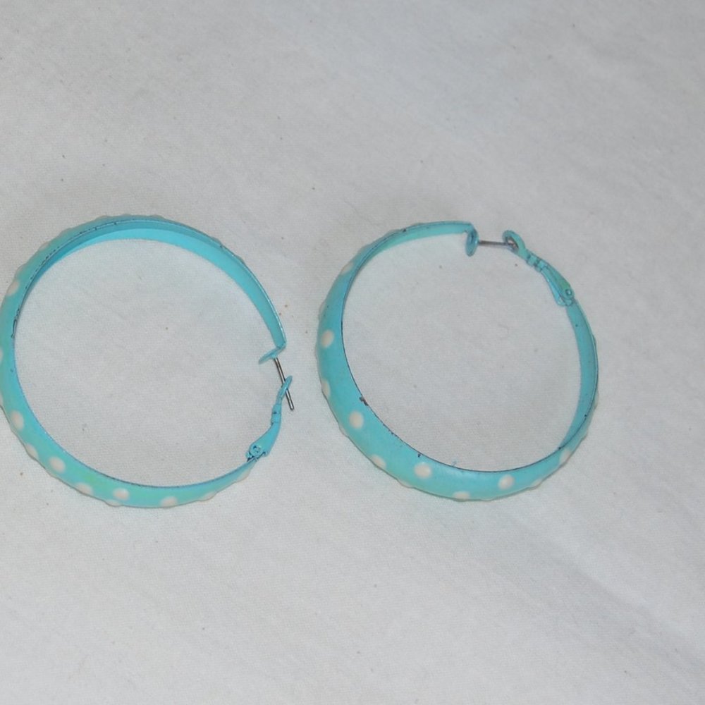 Aqua Blue /White Polka Dot Enamel Hoop Earrings 2"  No Tags